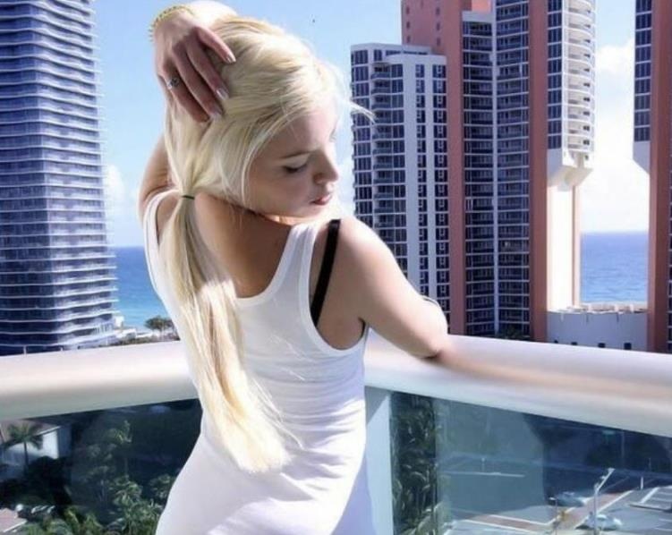 Alex  - Blonde Girl Fuck In Dubai - SD - TeenSkeet (2020)