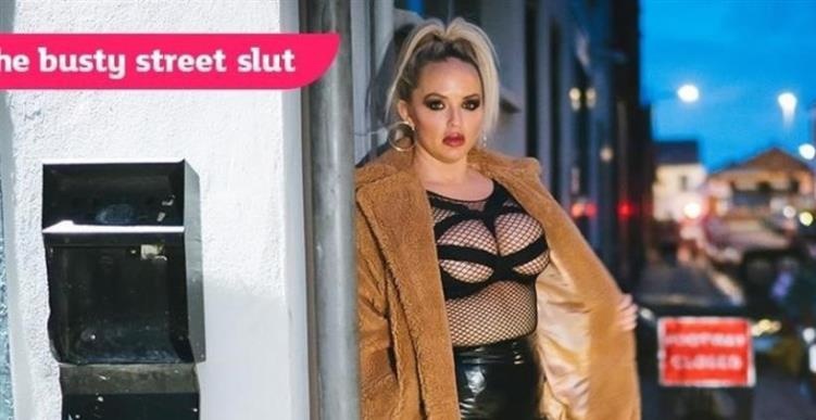 Louise Lee - UKStreetWalkers - Louise Lee - The Busty Street Slut - FullHD - UKStreetWalkers (2020)