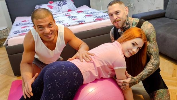 Kiara Love - Submissive Redhead Squirts in First Anal Threesome - FullHD (2023)