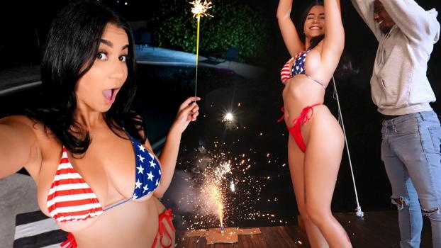 Roxie Sinner - Hurry Home, See The Fireworks! - FullHD (2023)