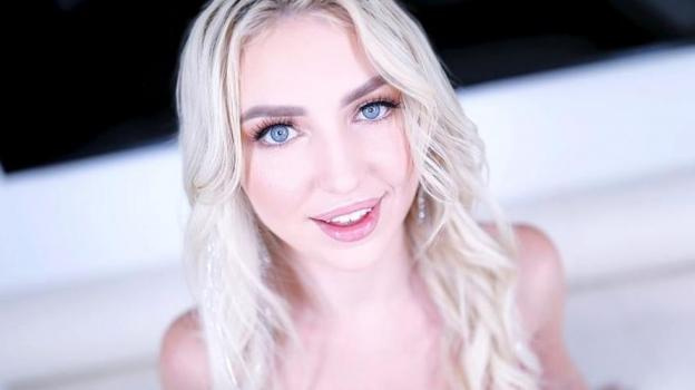 Welcomes Britt Blair - Petite Blonde That Loves Sucking, Fucking and Swallowing - FullHD (2023)