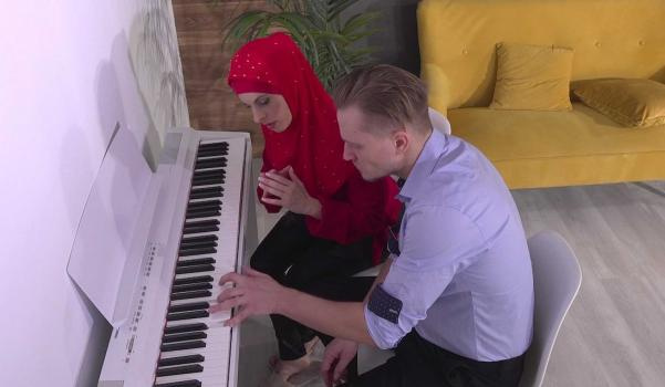 Deborah Bum - She fucks better than she plays the piano - E299 - FullHD (2024)